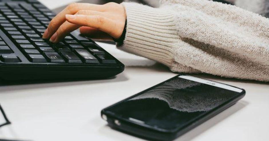 When an Emergency Expense Hits: What to Know About Same Day Online Loans
