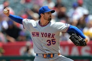 Slocomb's Holmes excited about joining Cubs; expected to start Saturday in KC