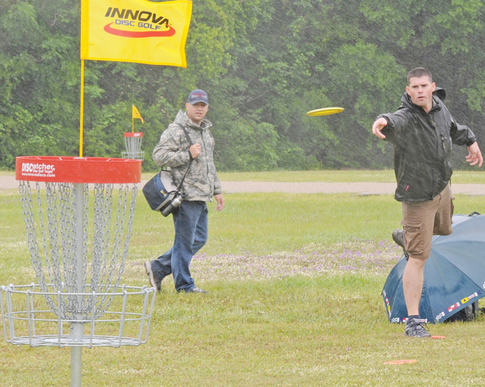 No clubs necessary for growing sport of disc golf