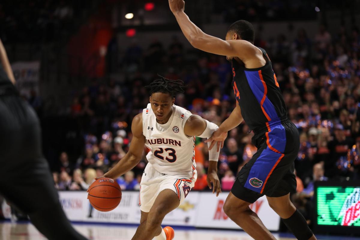 Auburn S Stumble Continues With Loss To Florida Auburn