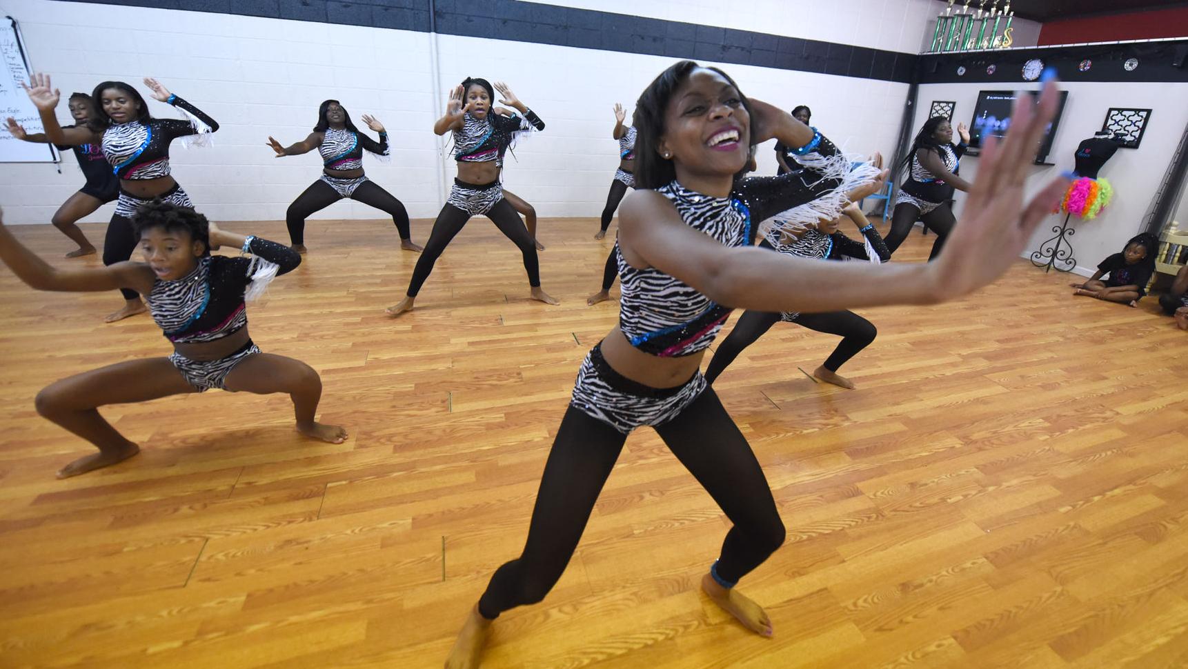Hip Hop Majorettes Combine Cheerleading Majorette And Hip Hop Dance Your Blox Off Routine Letters Dance Your Blox Off Routine Letters Hip Hop Majorettes Combine Cheerleading Majorette And Hip Hop