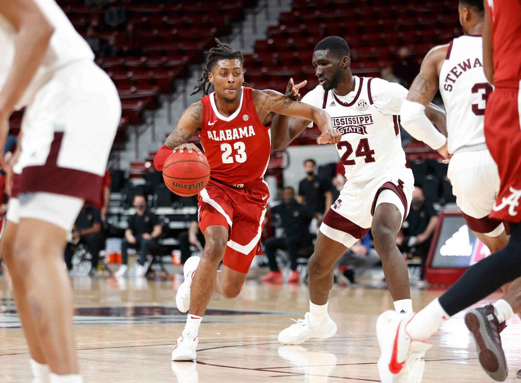 Alabama Crimson Tide Basketball Team Clinches SEC Regular-season ...