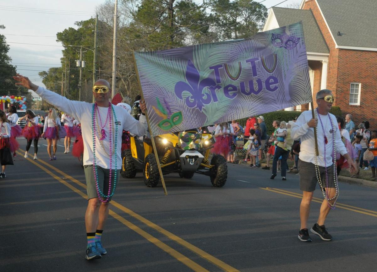 Gallery: Krewe of Kolosse Mardi Gras Parade 2022 | Gallery ...