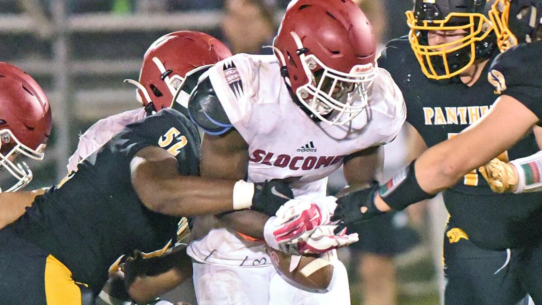 DothanEagle.com - Slocomb squeezes by Wicksburg for region title image