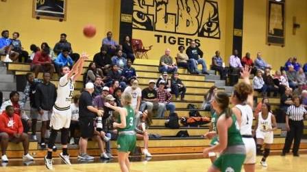 DothanEagle.com - Elba girls pull away from Kinston in area title game image