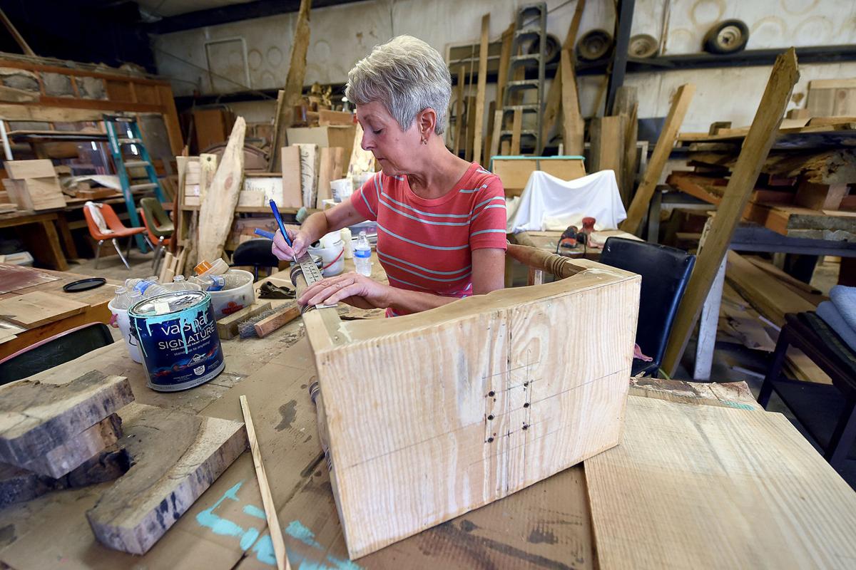Can T Find Furniture Or Home Decor You Want Have It Built Local Dothaneagle Com