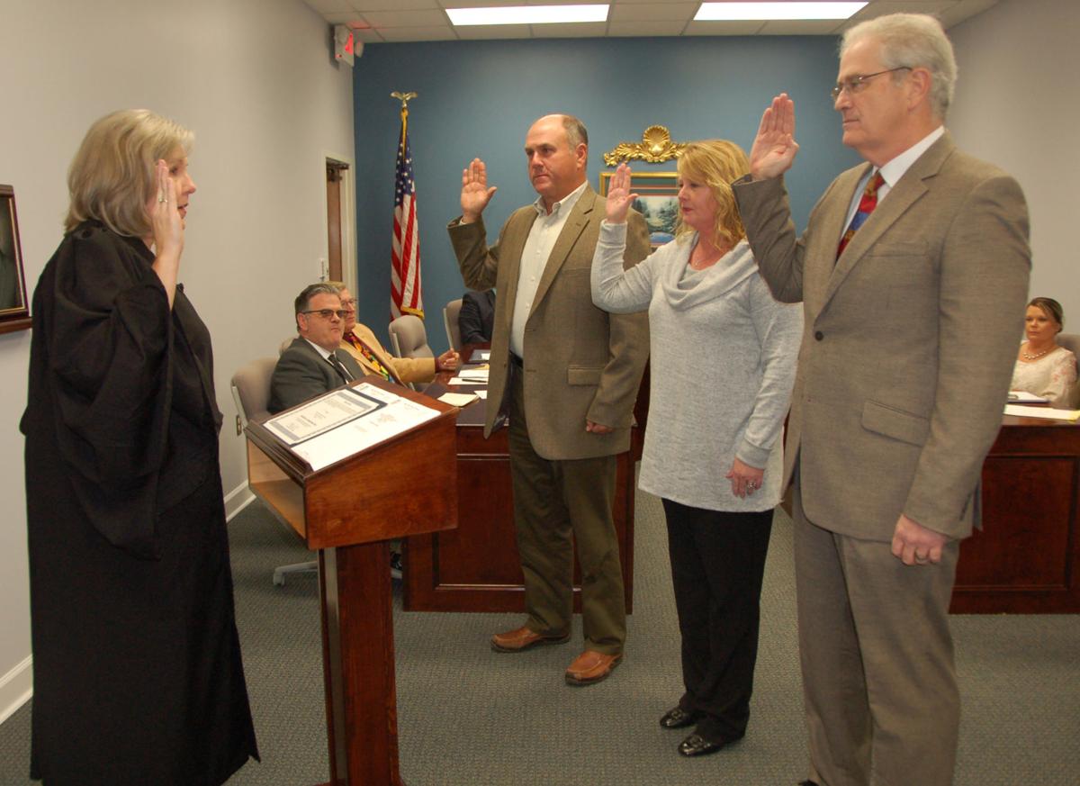 Board members sworn in for new terms