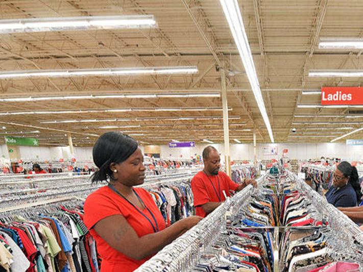 America S Thrift Stores Inhabiting Former Toys R Us Building