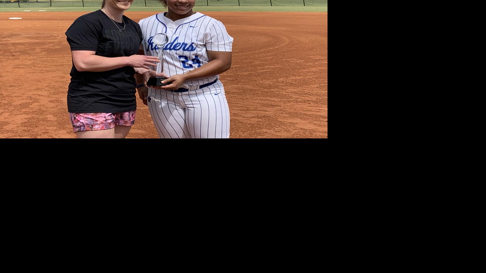 DothanEagle.com - Houston Academy's Jaysoni Beachum wins Kasey Cooper Home Run Derby image