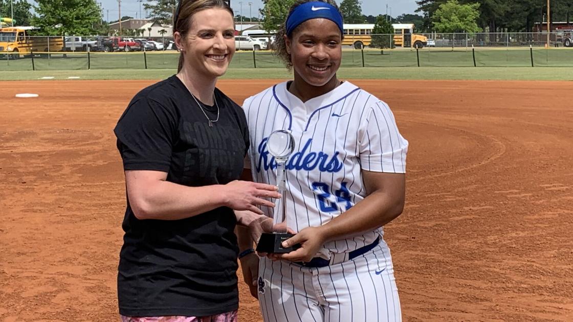 DothanEagle.com - Houston Academy's Jaysoni Beachum wins Kasey Cooper Home Run Derby image