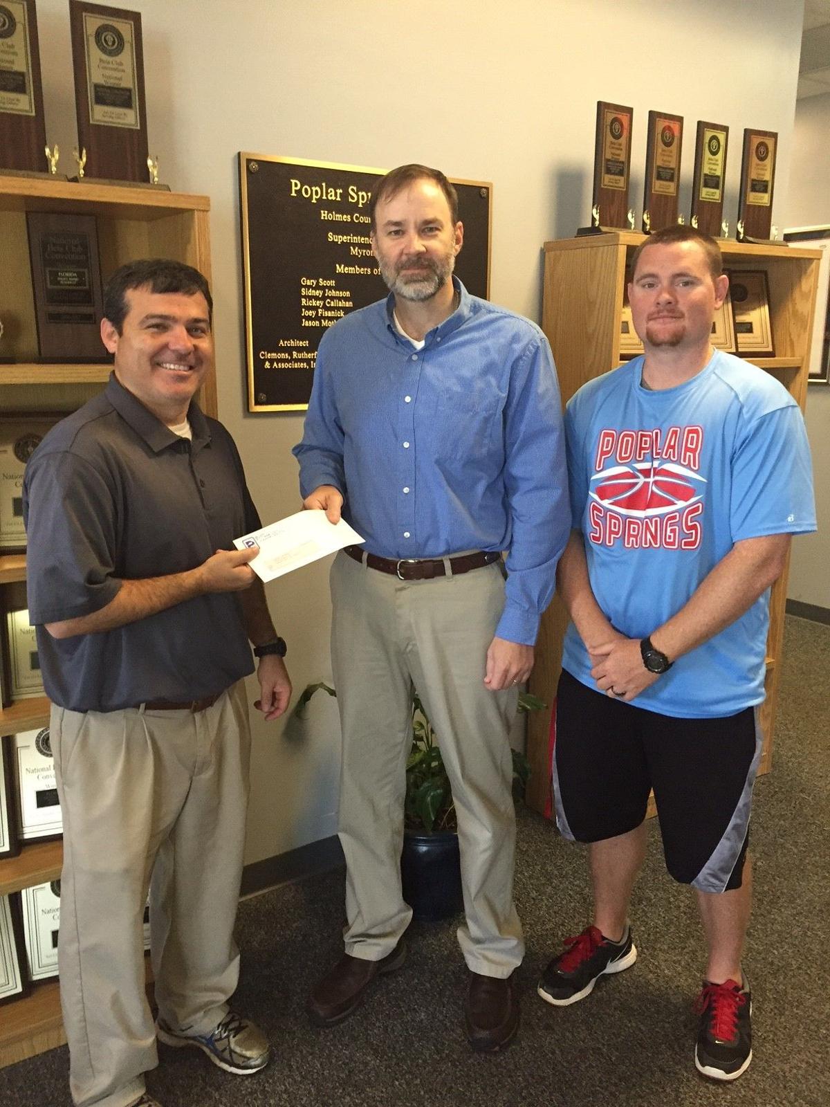 Peoples Bank of Graceville sponsors $3 for 3s at local high ... Peoples Bank of Graceville sponsors $3 for 3s at local high ...