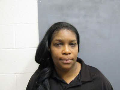 Woman charged with helping Dothan murder suspect