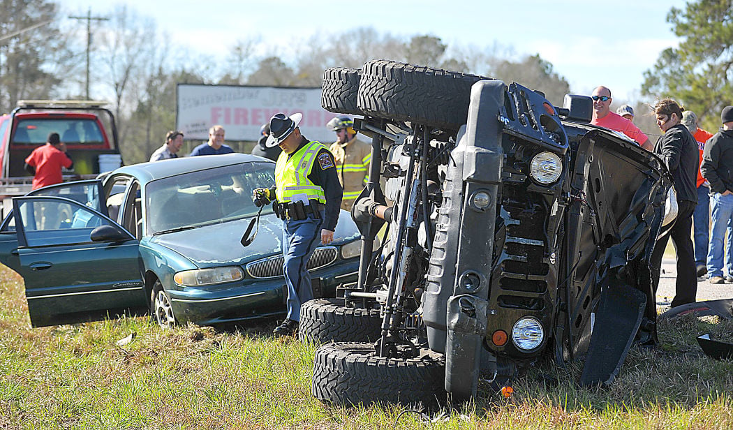 Authorities Respond To Three-car Wreck On U.S. 231 South | Local News ...