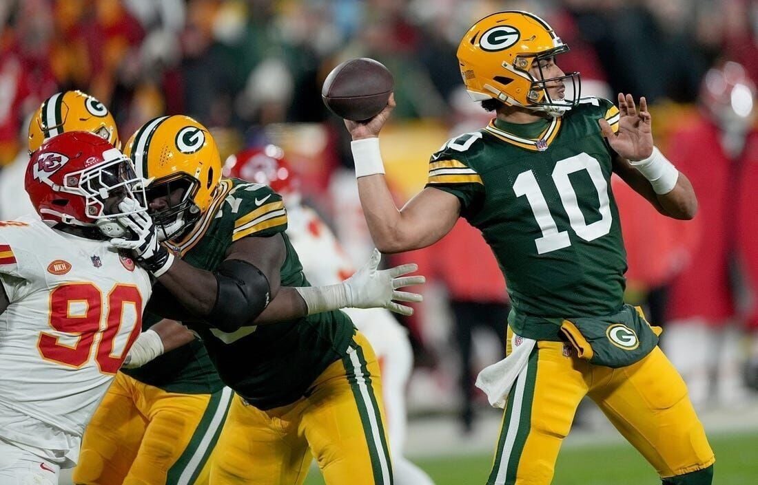 Jordan Love leads Green Bay Packers into NFC playoffs - ESPN