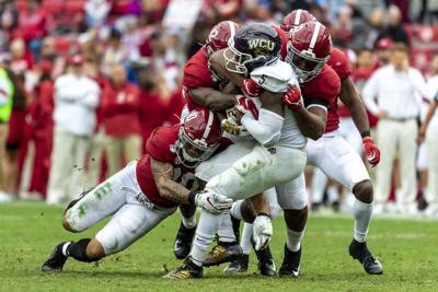 Alabama Defense Once Again Expects To Be Tested By Auburns