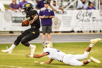 Geneva Holds Off Geneva County For 34 26 Win High School Sports