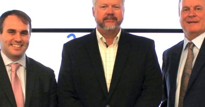 Economic updates and Dothan road projects’ status were the focus of a Dothan Area Chamber of Commerce meeting this week.