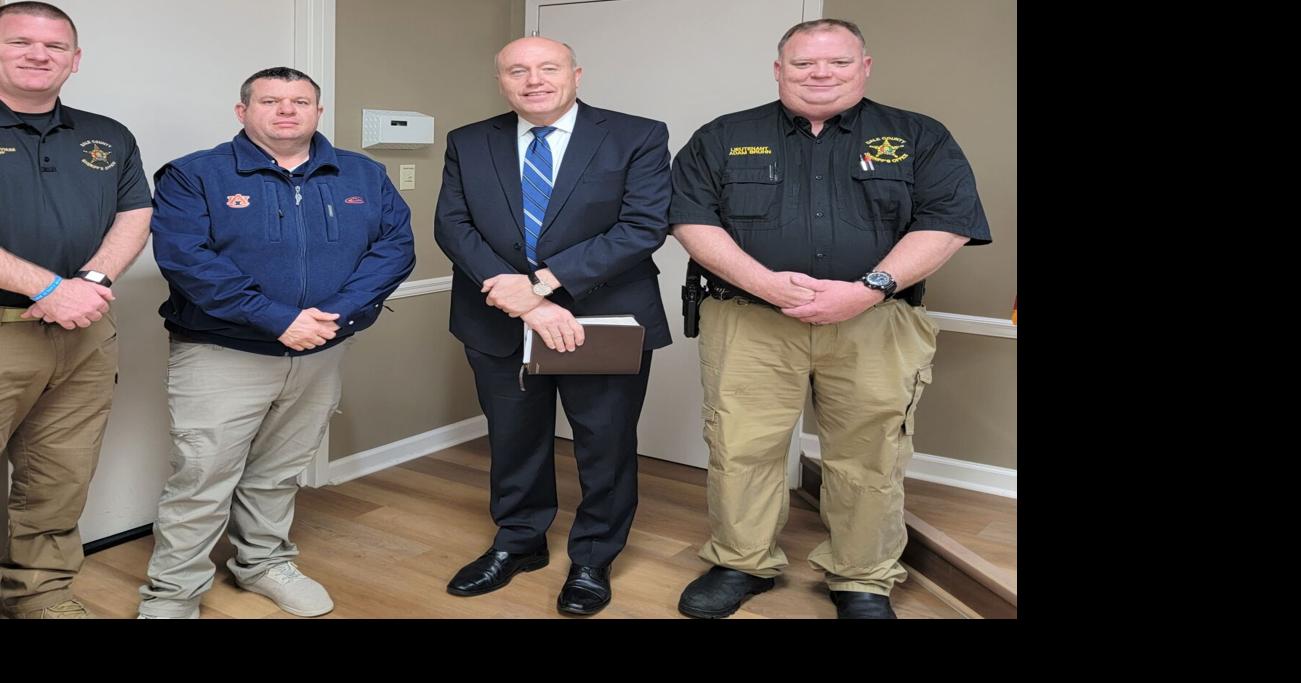 Dale County deputy coroners approved, sworn in to office
