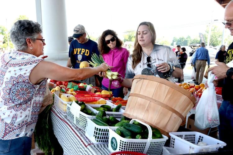 Farmers Market Peak Season kicks off Saturday