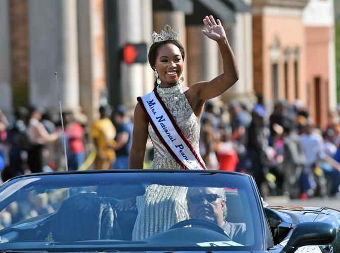 Thousands line National Peanut Festival parade route