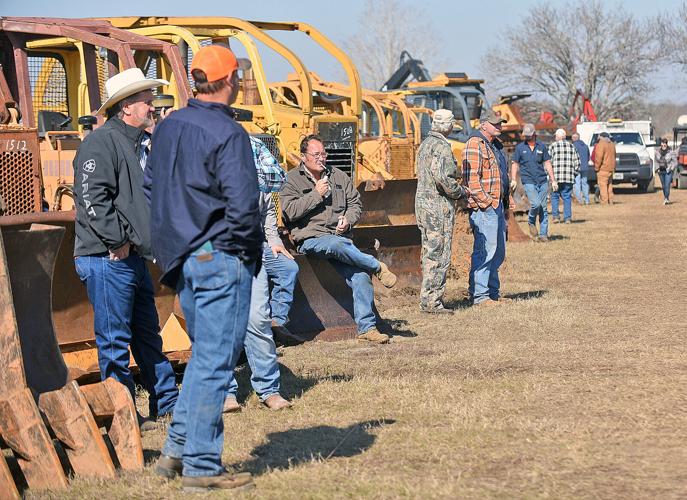 Deanco Auction hosting annual Farm and Construction equipment public