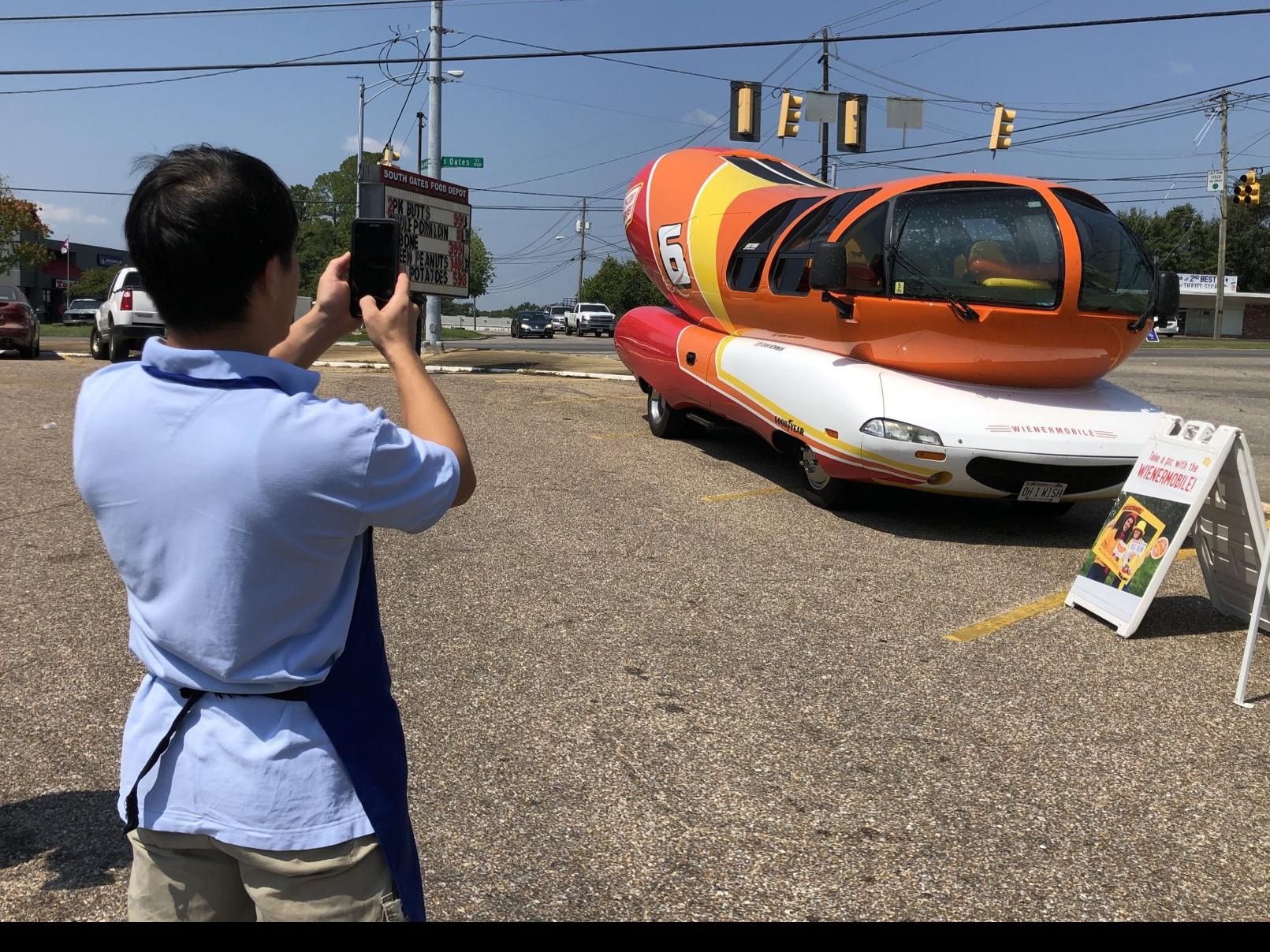 Oscar Mayer Wienermobile Begins 4 Day Visit To Dothan Area Business Dothaneagle Com