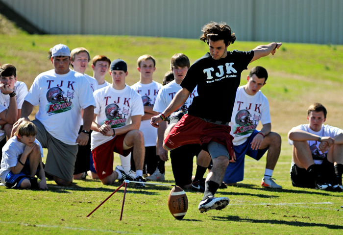 Interview with 2012 Kicker Roberto Aguayo (South Lake HS