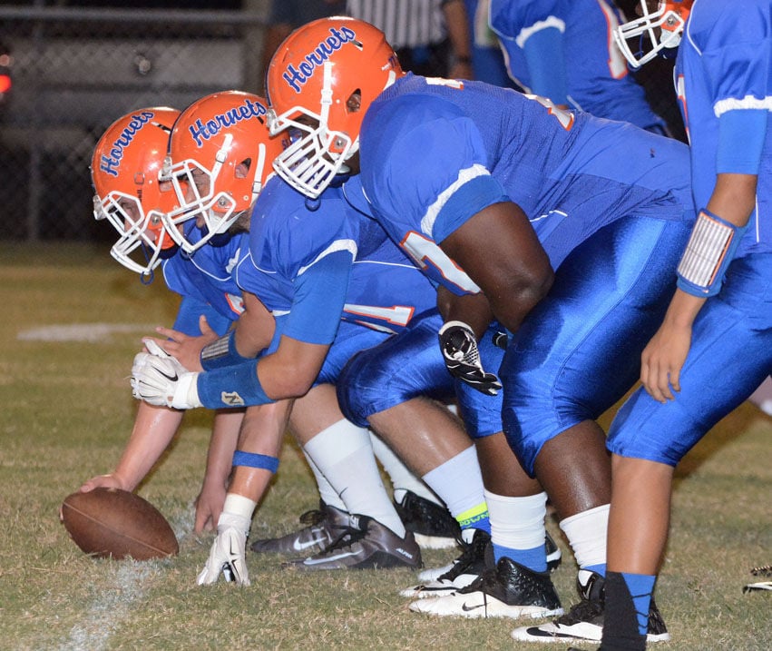 High school football preview Cottondale at Vernon