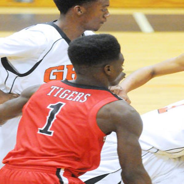 Jackson County Boys Basketball Teams Prepare For Upcoming District
