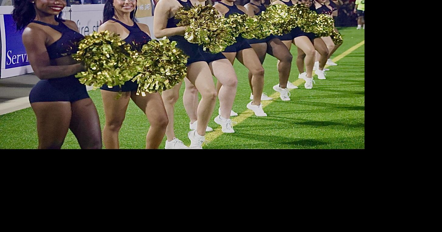 Who are the Dothan United Dragon Girls?