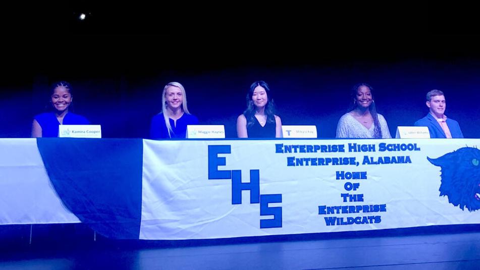 DothanEagle.com - Eight Enterprise Wildcats ink scholarships image