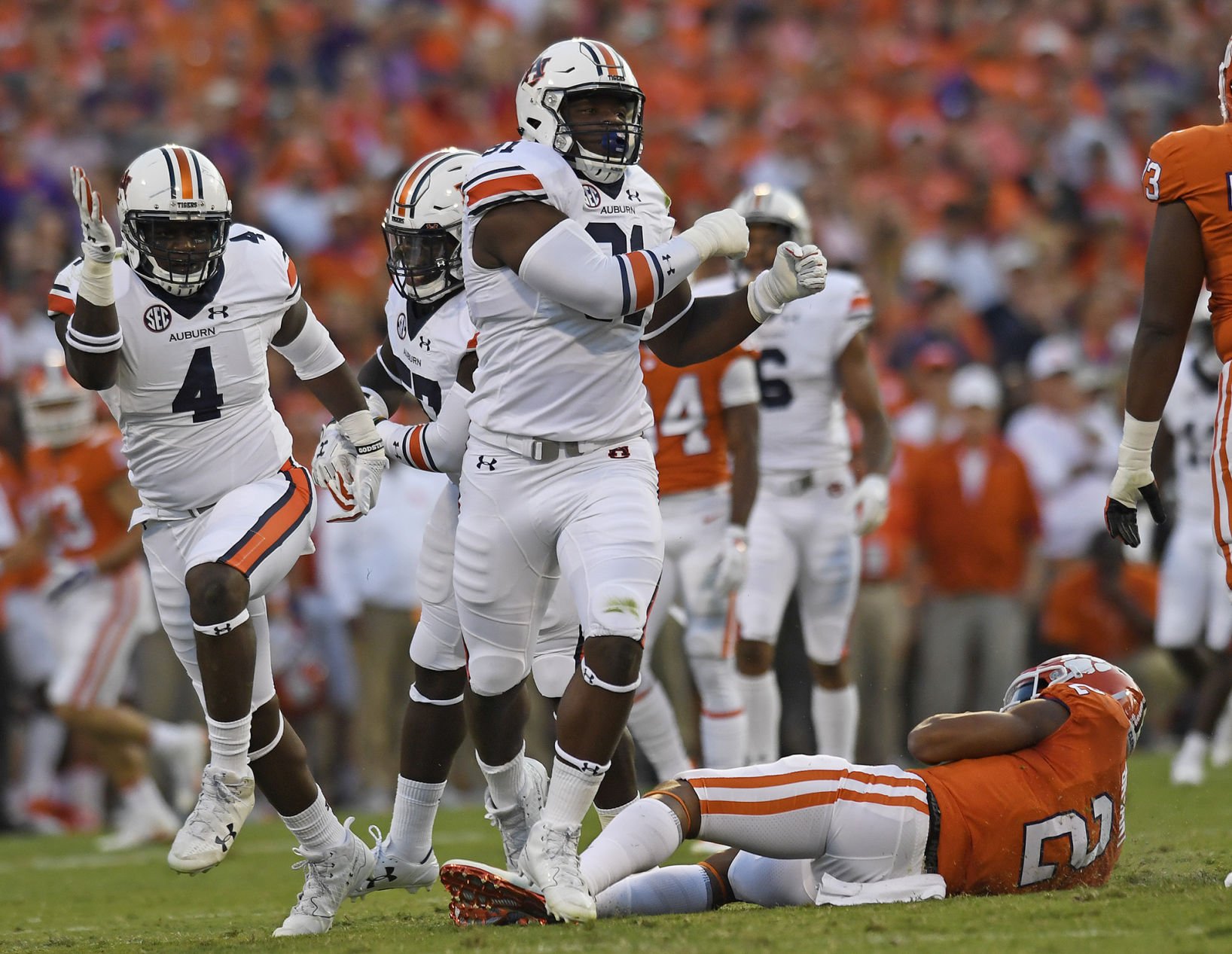 Clemson is top Tiger; defense keys win over Auburn Clemson is top Tiger; defense keys win over Auburn