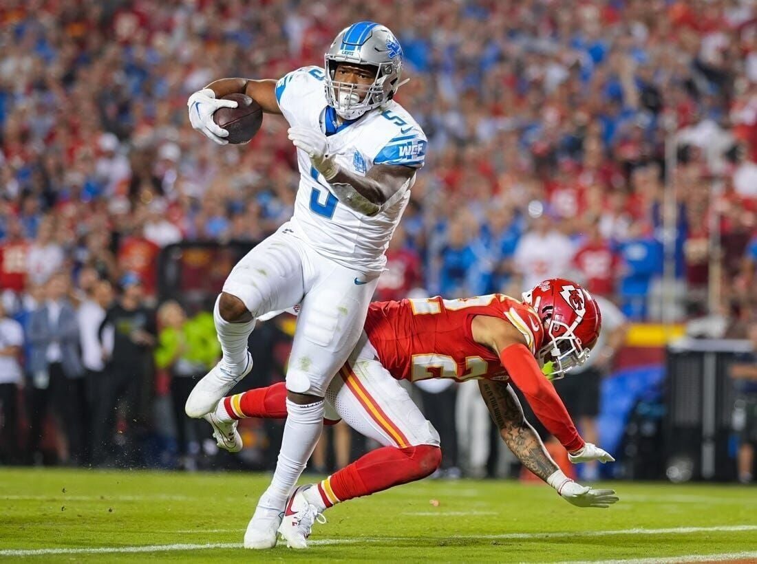 Lions spoil Chiefs' celebration of Super Bowl title by rallying for 21-20  win in NFL's opener