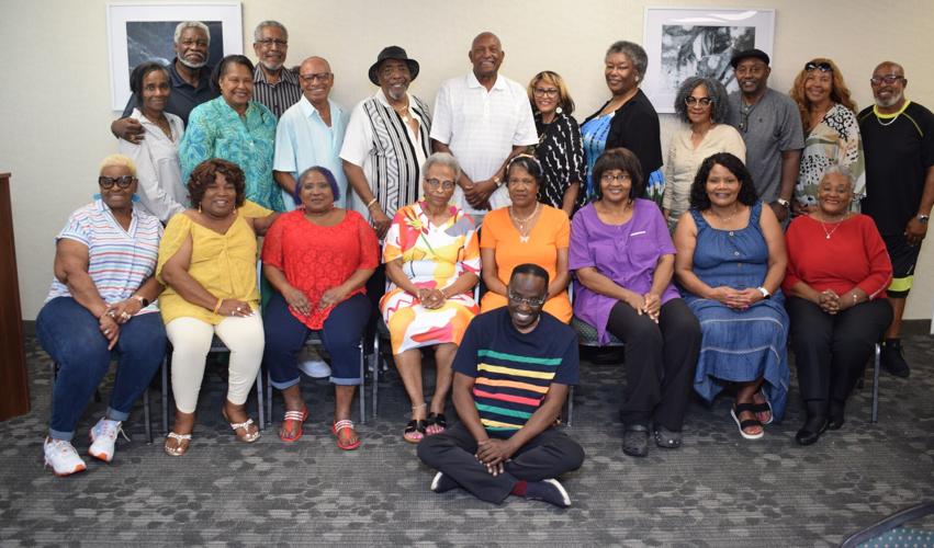 Group picture of the Carver/Dothan class of 1970.