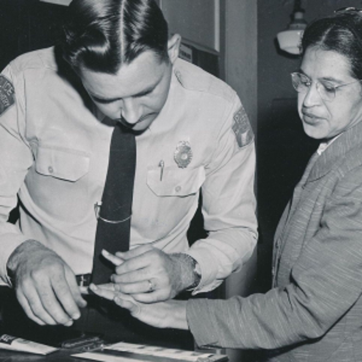 Traveling exhibit highlights Rosa Parks and women of the ...