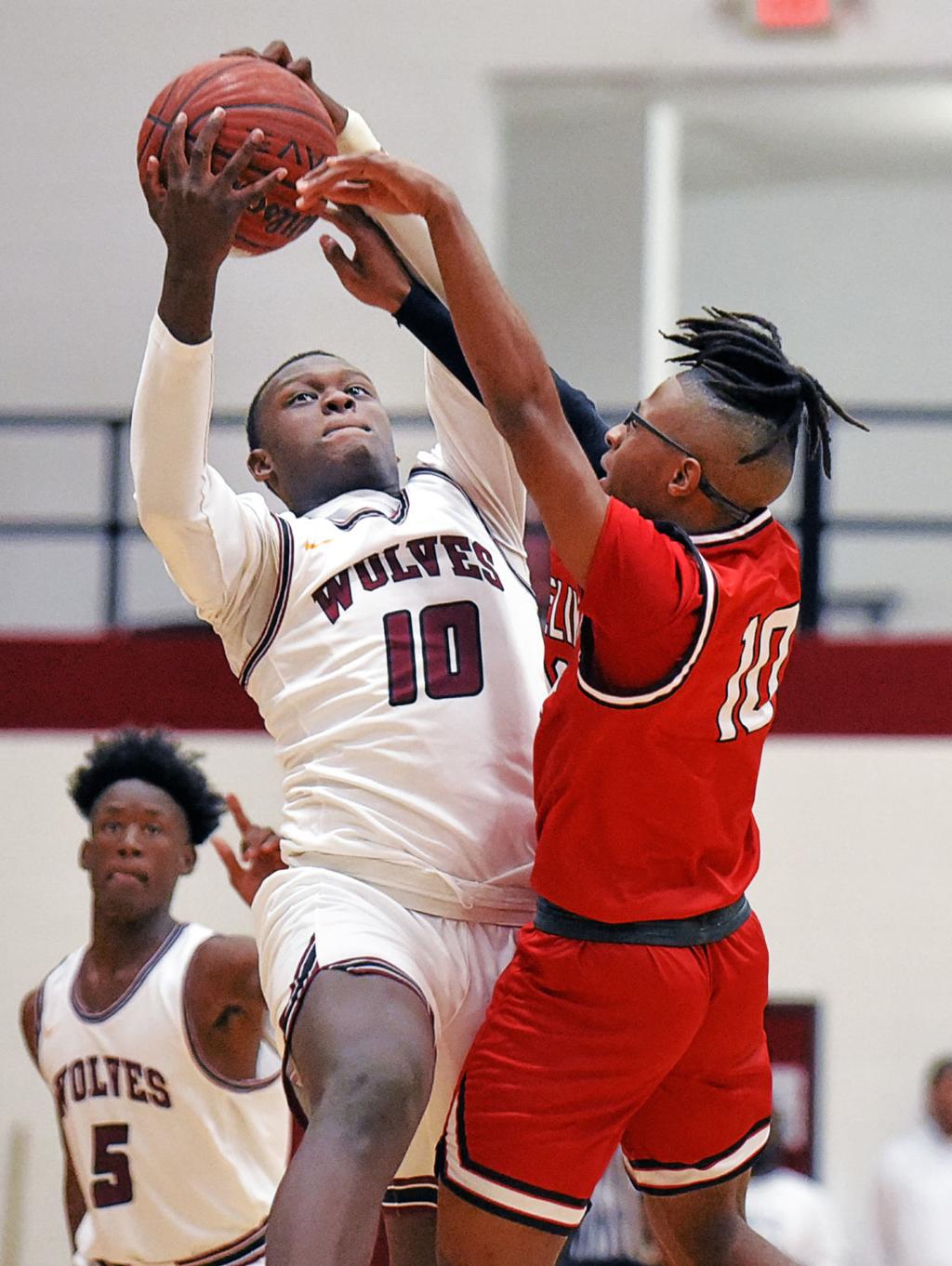 Historic First Dothan Wolves Hold Off Opelika For Opening Victory