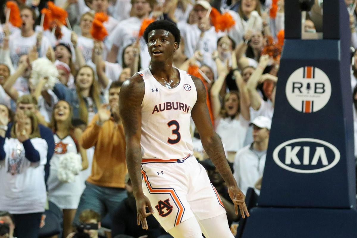 No 11 Auburn S Pivotal Stretch Continues At Arkansas Auburn