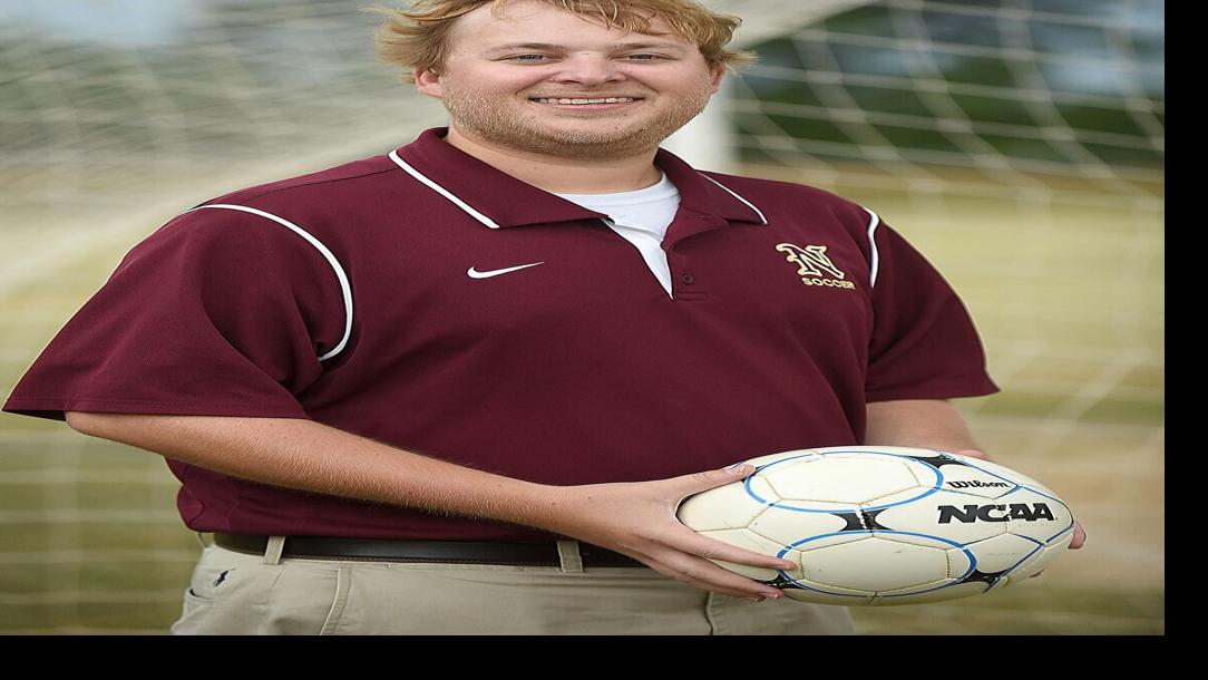 DothanEagle.com - Joe Nelson returns to soccer sidelines as new Dothan Wolves coach image