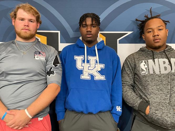 Three Headland football players sign to play at Montgomery colleges