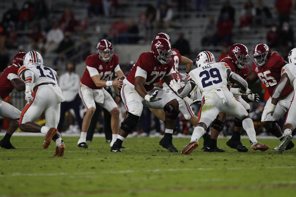 Tide seeks to replace offensive linemen | | dothaneagle.com