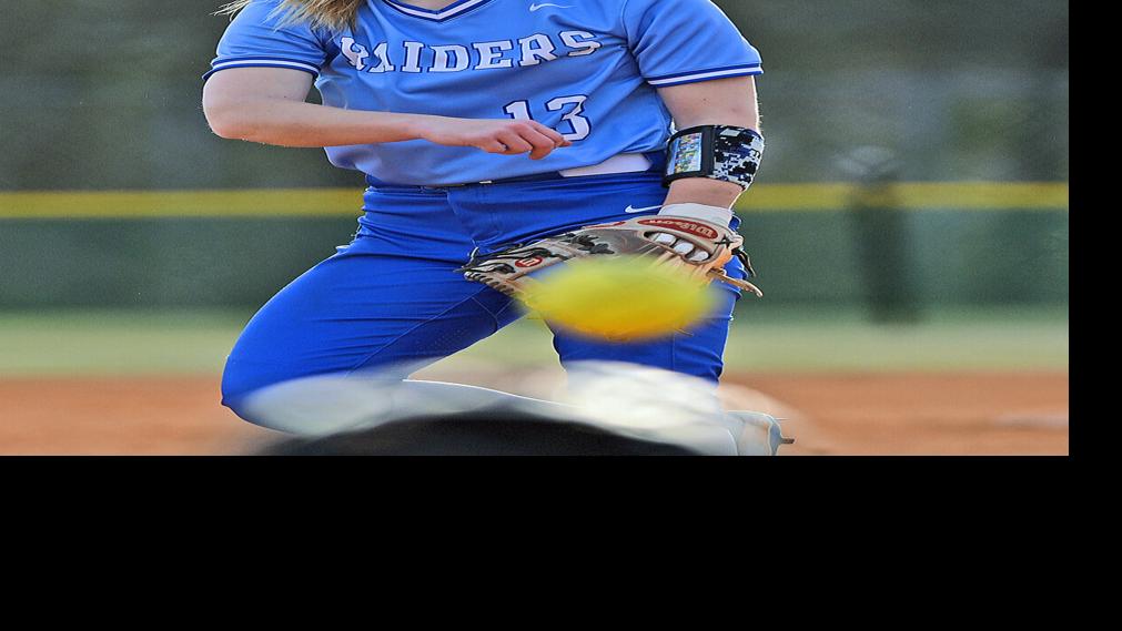 DothanEagle.com - Small ball, Milanowski pitching carry HA softball over Slocomb image