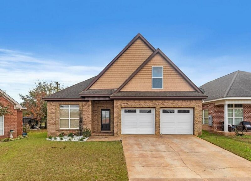 3 Bedroom Home in Dothan 249,900