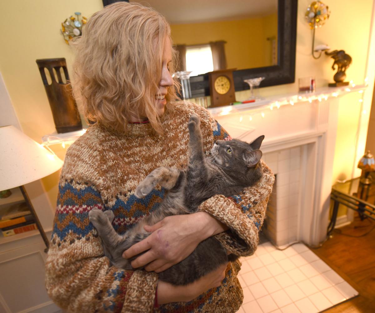 Woman Reunited With Cat Lost For 22 Days After Wreck Local News