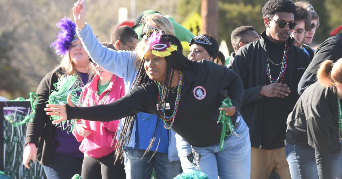 Better floats, lots of throws expected at Dothan Mardi Gras parade