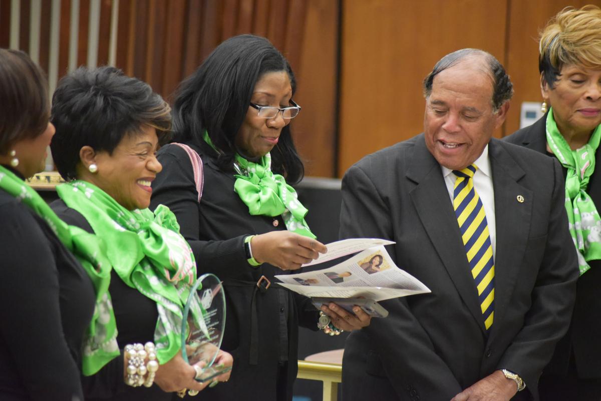 Mayor Cooper receives humanitarian award