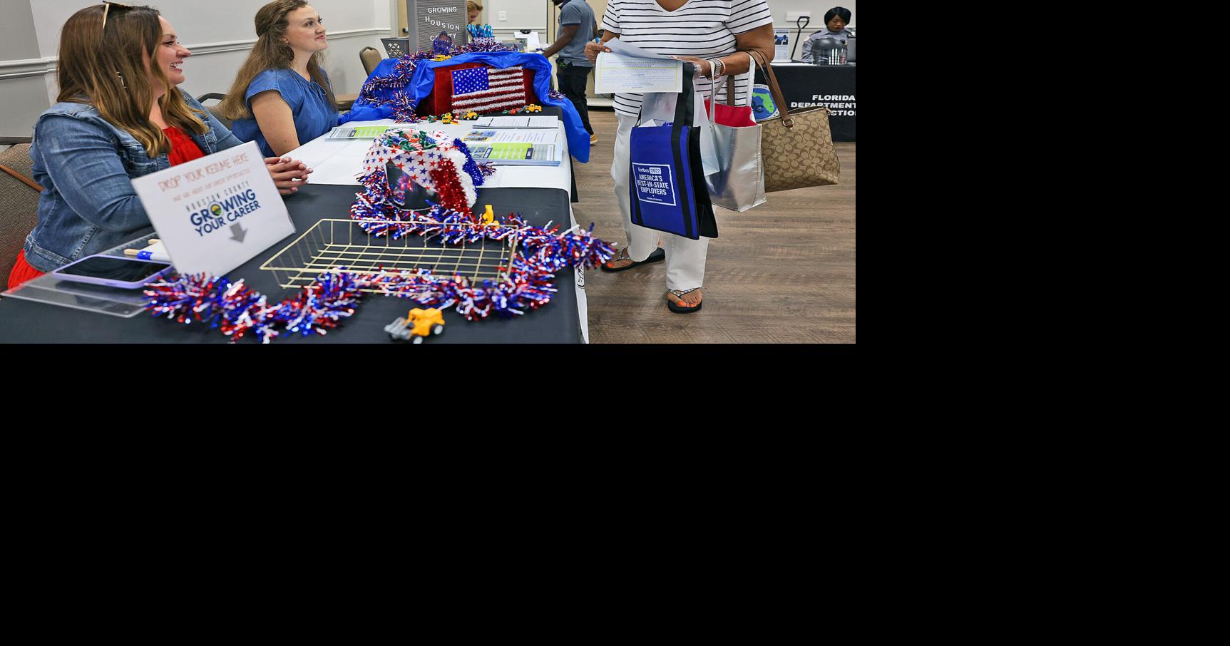 Hundreds turn out for Dothan Career Center's job fair