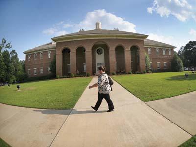 Troy University Tuition >> Troy University Hikes Tuition News Dothaneagle Com Troy University Tuition >> Troy University Hikes Tuition News Dothaneagle Com