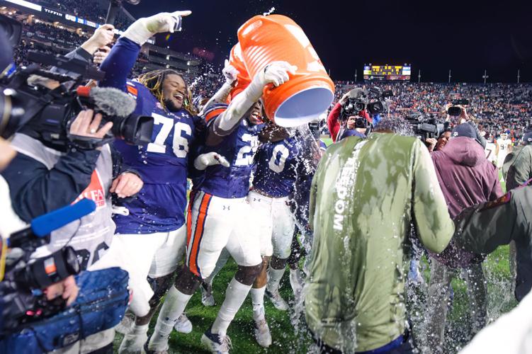 Auburn interim coach Cadillac Williams assures: 'We're gonna be OK'