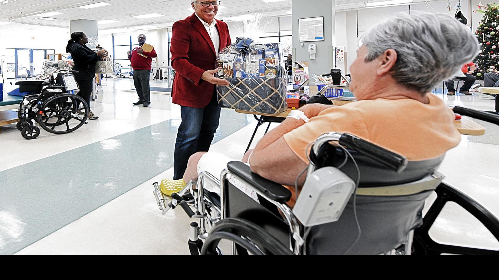 Unexpected Gifts Warm Hearts Of Couple In Dothan Rehab Local News Dothaneagle Com
