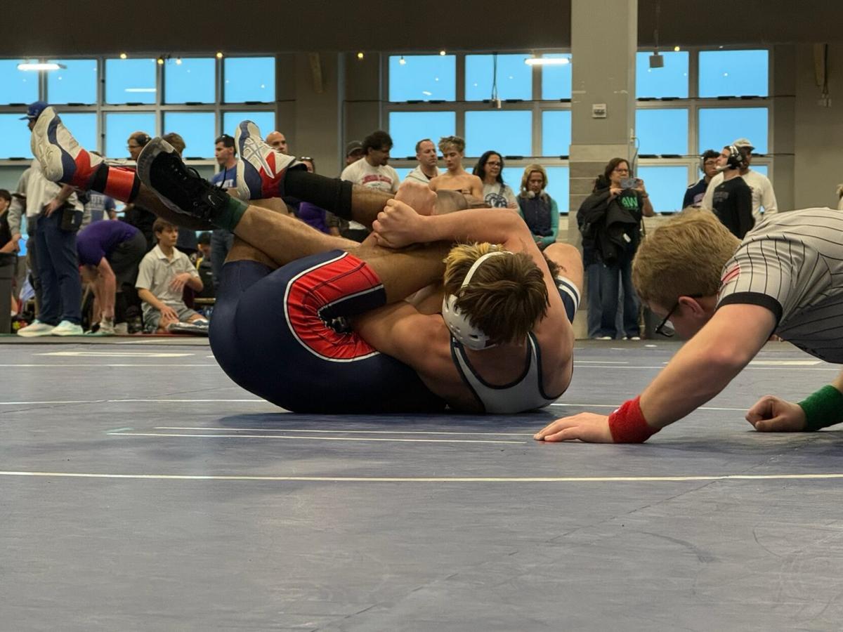Spladle Video Stiffler, Lynon lead Enterprise in Louisiana tourney